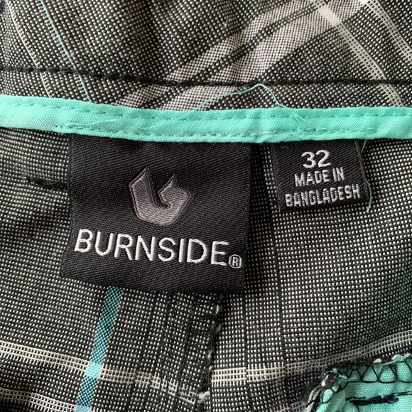 LIKE NEW! Burnside flat front shorts - Picture 7 of 7